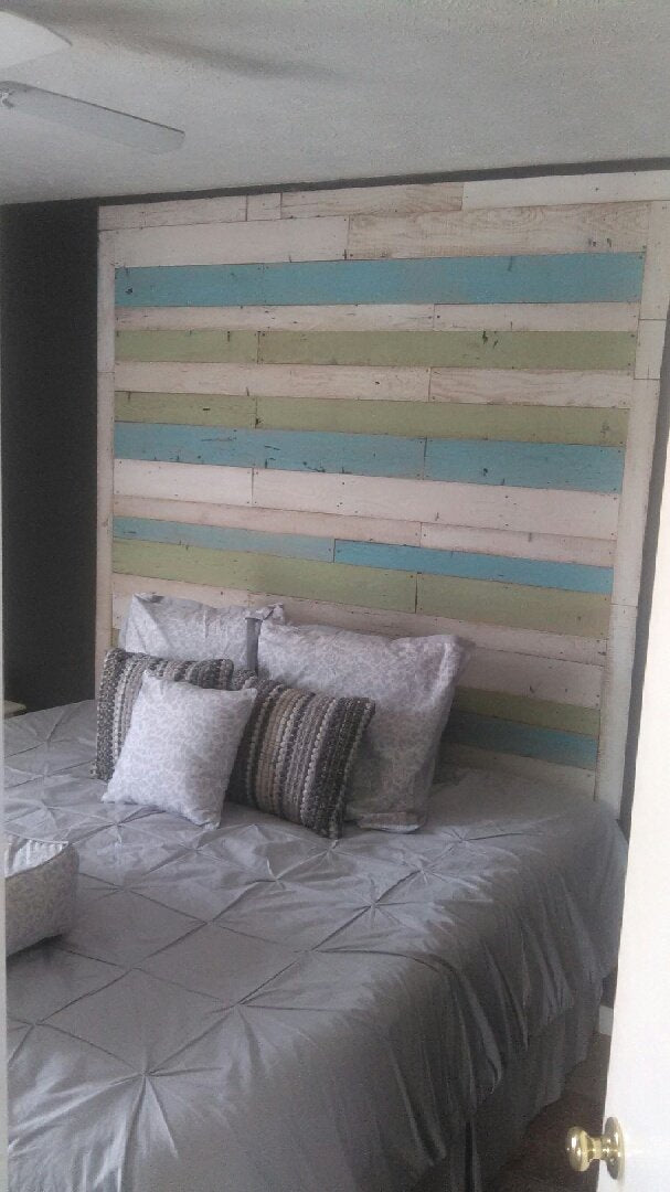 Vintage Timbers Coastal Collection Wall Board